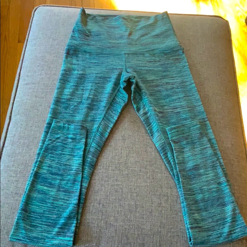 Lululemon leggings size 4